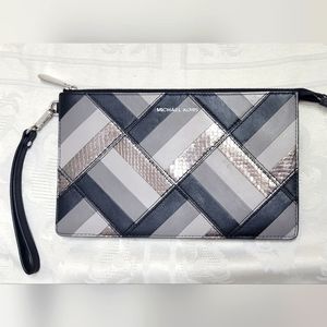 Michael Kors Women's Black Grey Daniela Patchwork Leather Wristlet Wallet